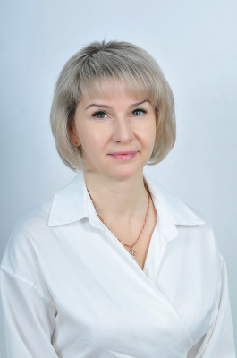Заместитель заведующего Любимцева Елена Сергеевна